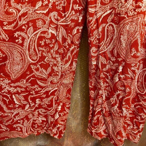 Wild Jasmine Red Tie Back Paisley Henna Print Pants Romper XL NWT - Picture 3 of 6